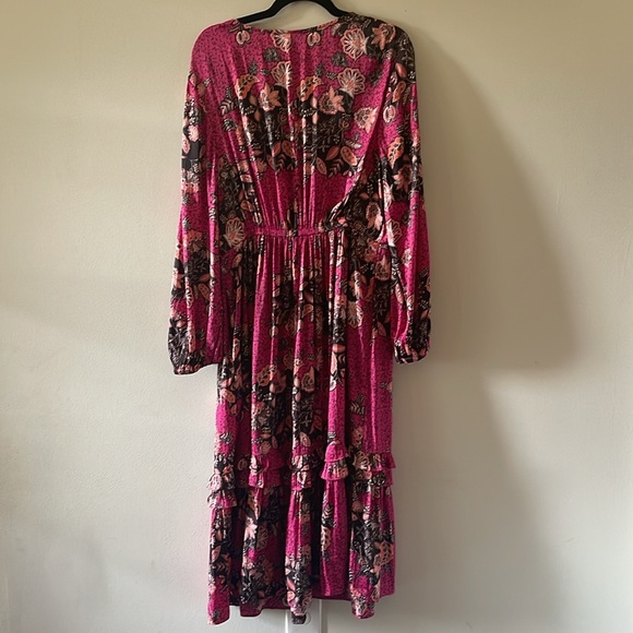 Lane Bryant Pink and Black Floral Long Sleeve Dress SZ 14 - Picture 5 of 7